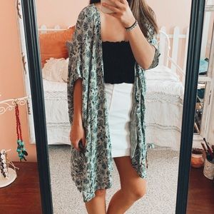 Forever 21 Floral Kimono